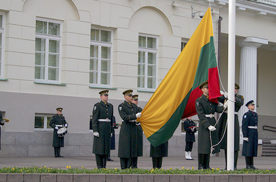 Администрация президента Литвы опровергла обвинения в давлении на СМИ