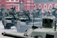 Санкции США против российского ОПК не скажутся на позиции РФ на рынке вооружений, считает эксперт