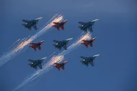 Были задействованы 75 вертолетов и самолетов ВКС РФ. Фото: ПГ/Юрий Инякин