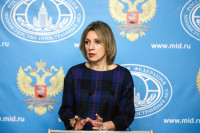 Захарова связала нападение на главу Россотрудничества с желанием выдавить РФ с Украины