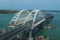 Грузовое движение по Крымскому мосту может открыться 1 октября