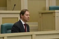 Министр промышленности и торговли Денис Мантуров. Фото: ПГ / Игорь Самохвалов