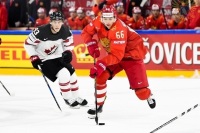 Сборная России опустилась на третье место в рейтинге IIHF