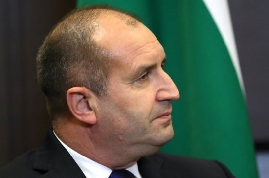 Радев пригласил Путина посетить Болгарию в 2018 году