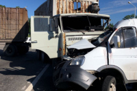 В Кабардино-Балкарии в ДТП с газелью и КамАЗом пострадали 11 человек, 1 погиб