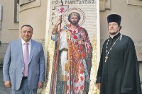 Икона святого Константина вернулась на фасад Мраморного дворца