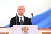 Путин поздравил мусульман с праздником Ураза-байрам