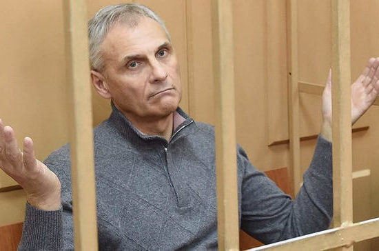 Экс-губернатора Сахалинской области и его сообщников обвиняют в новых коррупционных преступлениях