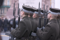 В школах Латвии введут военное обучение