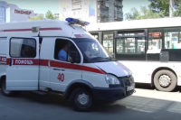 В Барнауле 77-летнюю женщину больше часа держали в жару в автобусе из-за забытого пенсионного удостоверения