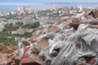 Туристические места Владивостока обрастают мусором