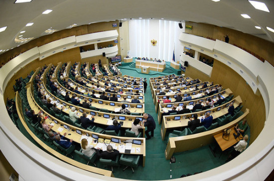 Приоритетом работы Совета Федерации осенью станет реализация указа Президента 