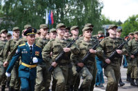 Программы военной подготовки в вузах должны определяться потребностями ВС России, считает Клинцевич