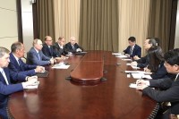 Путин и Си Цзиньпин могут встретиться на полях международных мероприятий, сообщил Ян Цзечи