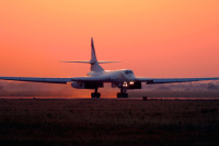 Ракетоносцы Ту-160 впервые совершили посадку на аэродроме Анадырь