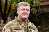 Извинения Порошенко для украинцев ничего не значат, уверен эксперт
