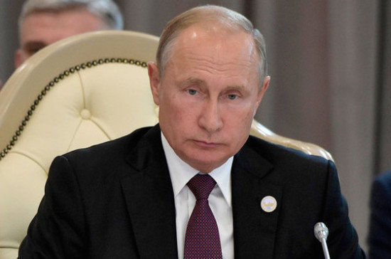 Путин пообещал, что России продолжит помогать Южной Осетии
