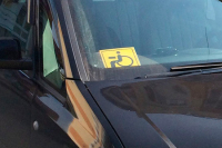 Утверждён порядок выдачи знака «Инвалид» на автомобиль