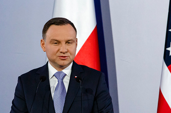 Президент Польши предложил открыть в стране военный «Форт Трамп»