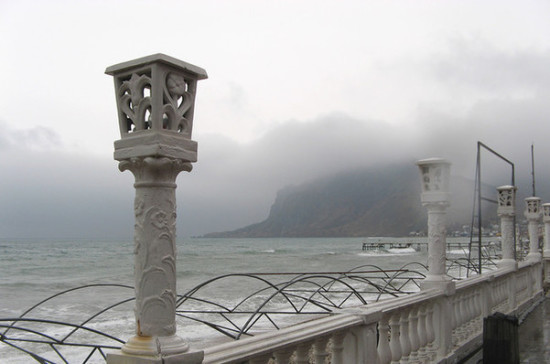 Цыплят и туристов считают по осени