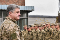 Порошенко разрешил ВСУ в Донбассе стрелять из всего имеющегося оружия