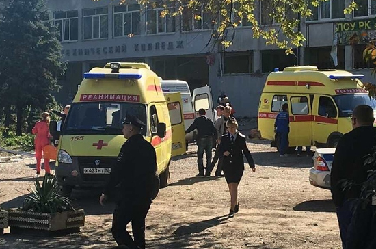 Керченский политехнический колледж возобновил работу после трагедии