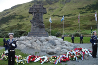 Памятник крейсеру «Варяг» установлен в Шотландии