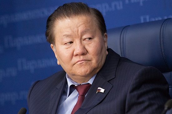 Тумусов поддержал идею ввести акциз на газированные напитки