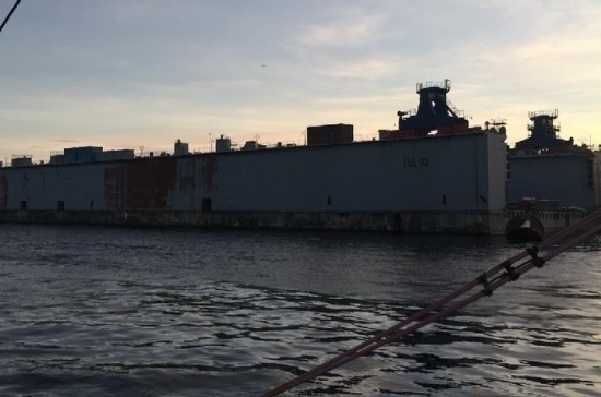 В Мурманске умер пострадавший в результате аварии плавдока