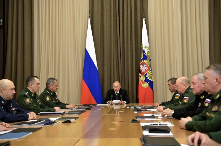 Путин констатировал ухудшение обстановки в мире