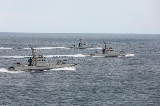 Глава СБУ признал присутствие разведчиков на борту одного из задержанных в Керченском проливе судов