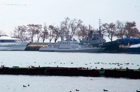 Суд арестовал ещё шестерых украинских моряков после инцидента в Керченском проливе