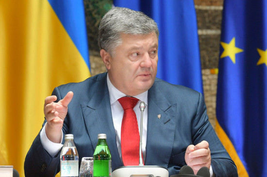 Порошенко назвал три вещи, которых &laquo;боится&raquo; Россия