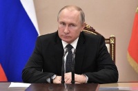 Путин поручил взять под плотный контроль работу ЖКХ в аномальные морозы