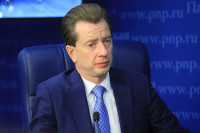 Районным газетам могут выделить 500 млн рублей финансовой помощи, заявил Бурматов
