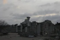 Херсонес - одновременно памятник античной и православной истории Крыма и России.