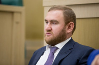 Сенатор Арашуков назвал дело против него политическим заказом