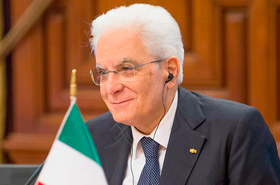 В Италии президент потребовал от правительства ясности в вопросе признания Гуайдо