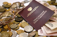 Россиян с низкой зарплатой не будут по умолчанию включать в систему накопительной пенсии