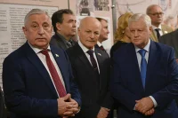 Николай Харитонов, Николай Рыжак и Сергей Миронов.