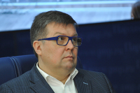 Эксперт: руководить парламентом Молдавии будет неформальная фракция имени Плахотнюка
