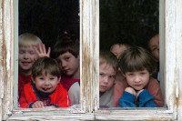 Рязанский: более 51% многодетных семей в России являются бедными
