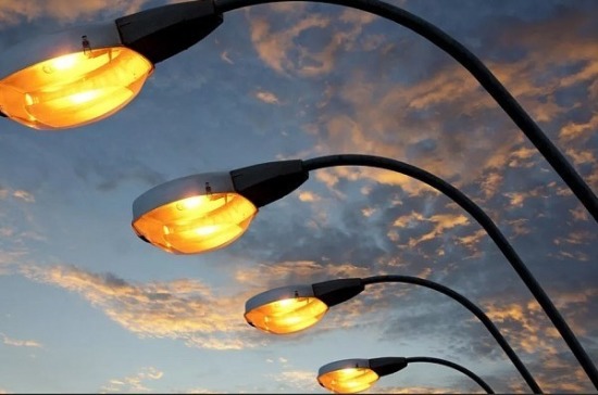 В Сочи установят энергосберегающие фонари