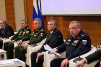 Министр Шойгу поблагодарил председателя Госдумы Володина за то, что палата оперативно решает вопросы законодательного обеспечения деятельности Вооруженных Сил