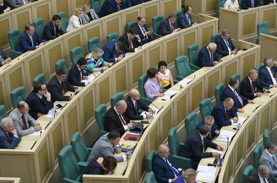 Комитеты Совфеда рекомендовали назначить Захарова заместителем генпрокурора России