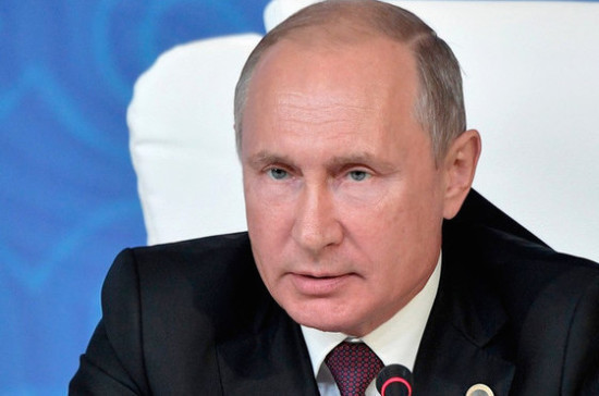Путин: то, что творят руководители Украины, иногда вызывает оторопь