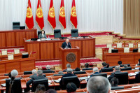 ЦИК Киргизии: переход соцдемократов в оппозицию не приведёт к парламентскому кризису