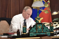 Путин освободил от должности прокурора Карачаево-Черкесии