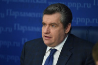Слуцкий считает предвыборным трюком запрет Киева на авиаперелёты в Россию
