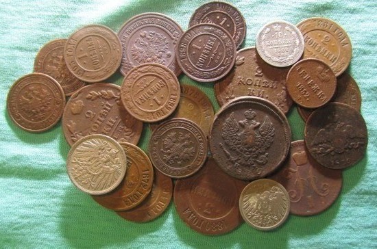 Когда в России появились медные деньги?